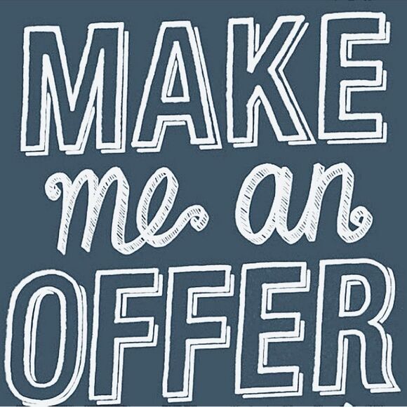 Add “liked“ ❤️ items & Bundle! Receive a personal DISCOUNT & 1 Shipping fee! - Picture 7 of 12